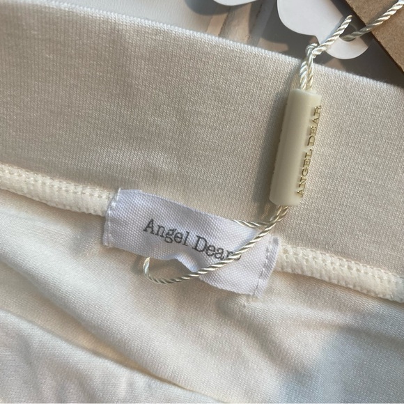 Angel Dear Ruffle Bloomers - Picture 3 of 4